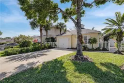 Picture of 14896 Sterling Oaks Dr, Naples, FL 34110