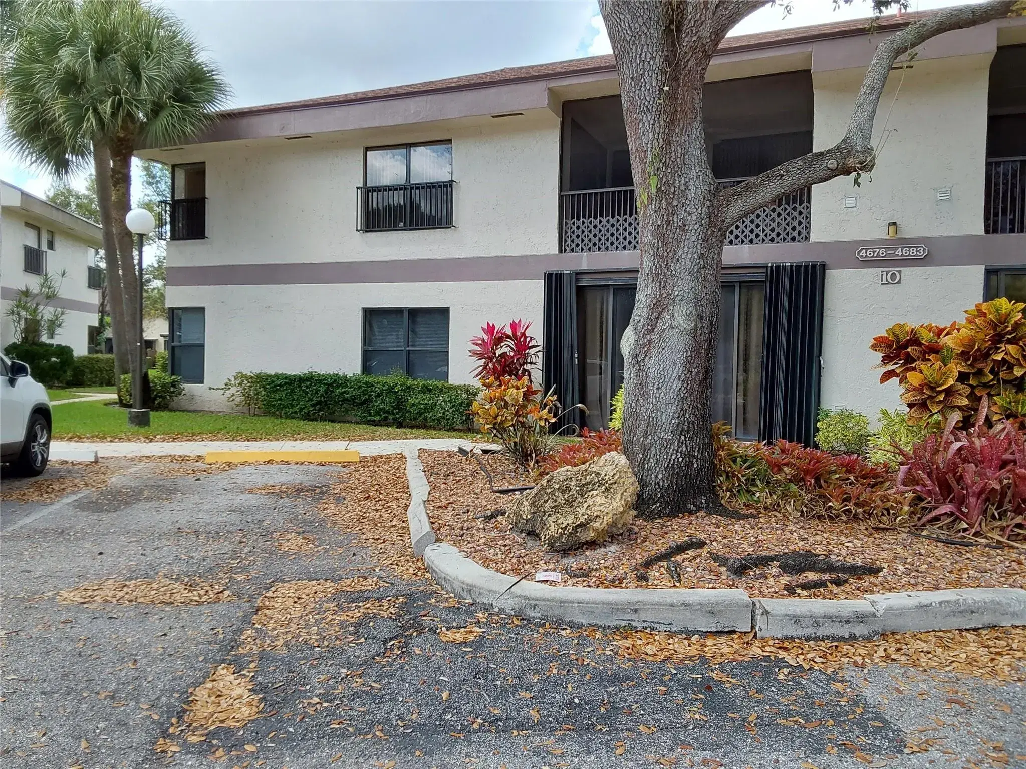 Picture of 4678 Carambola Cir N 2759, Coconut Creek, FL 33066