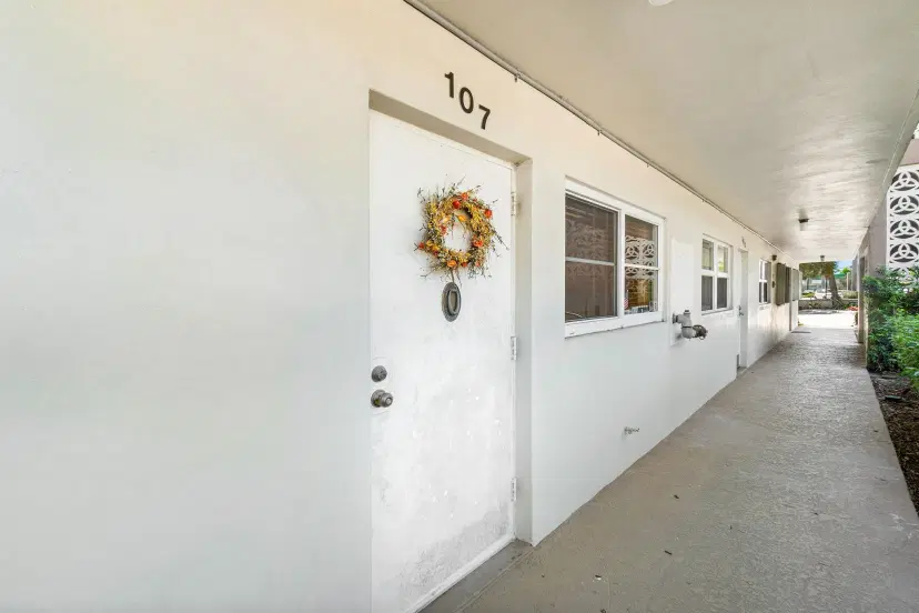 Picture of 2000 S Federal Highway 107, Boynton Beach FL 33435