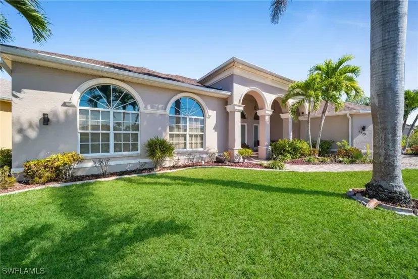 Picture of 2605 Beach Pkwy W, Cape Coral FL 33914