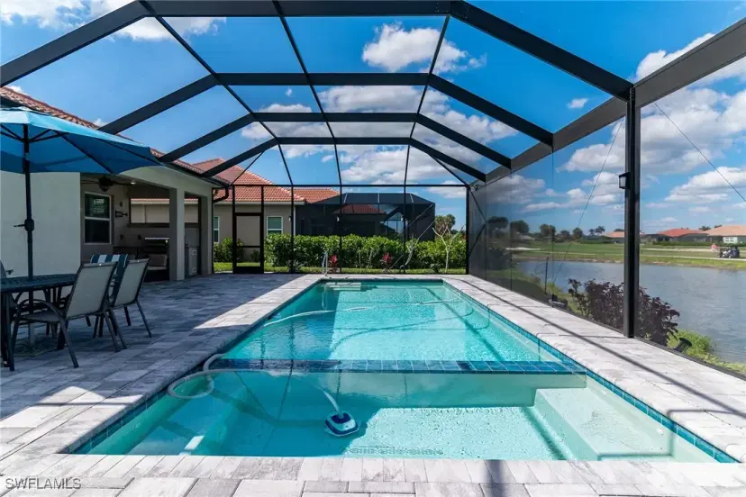 Picture of 18733 Ensenada Dr, Naples FL 34114