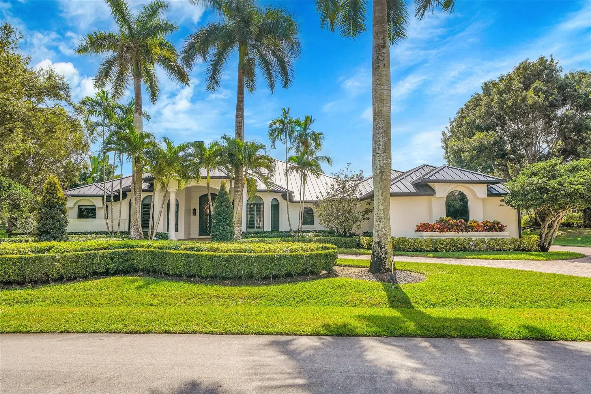 Picture of 3600 Paddock Rd, Weston, FL 33331