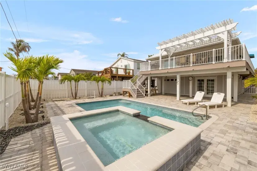 Picture of 5550 Palmetto St, Fort Myers Beach FL 33931