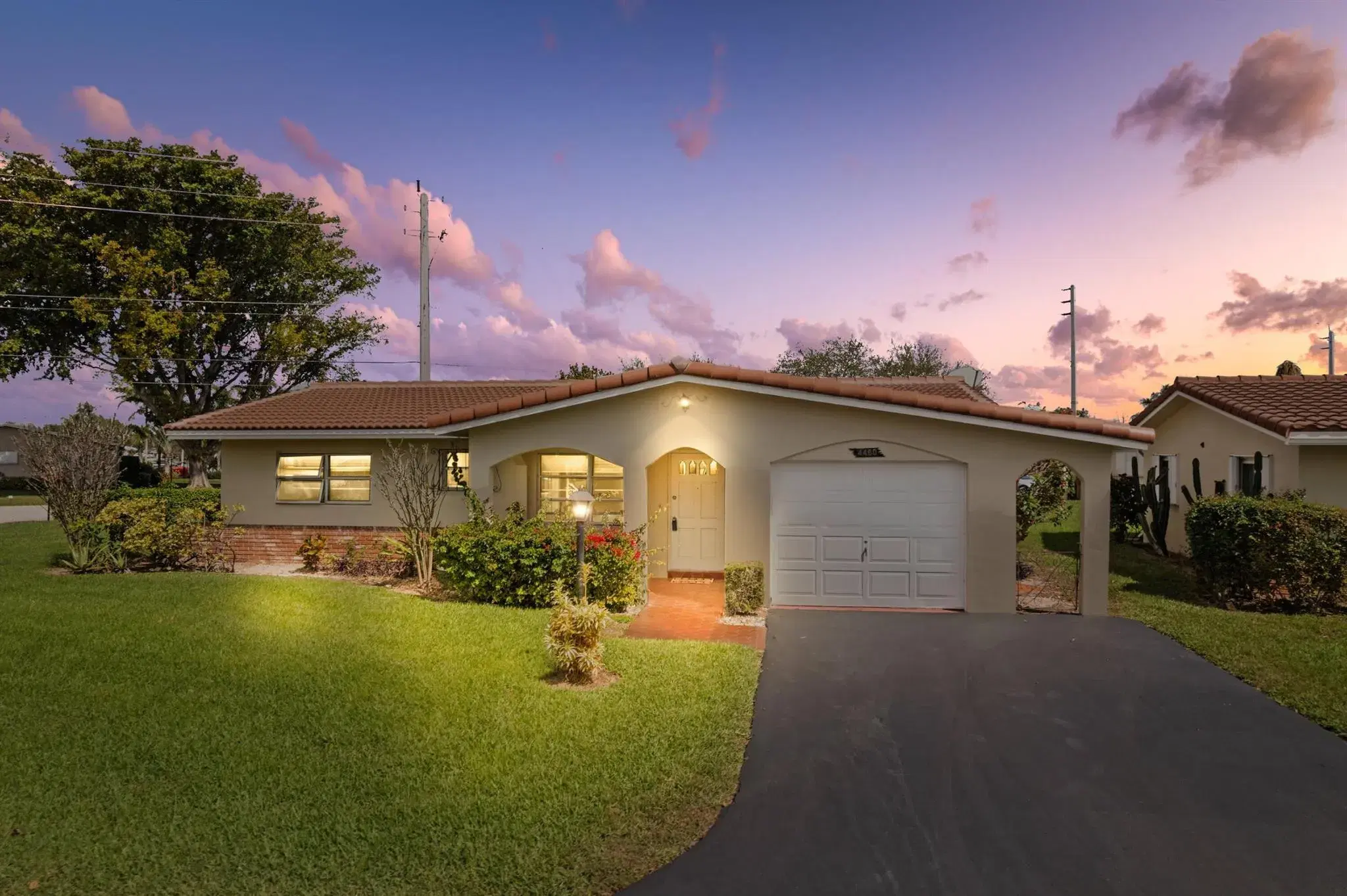 Picture of 4460 NW 13Th Avenue, Deerfield Beach, FL 33064