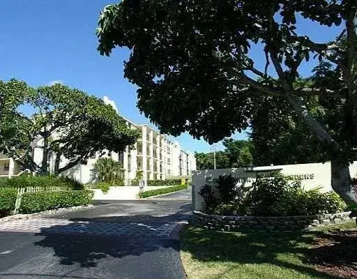 Picture of 501 SW 11Th Place 412, Boca Raton FL 33432