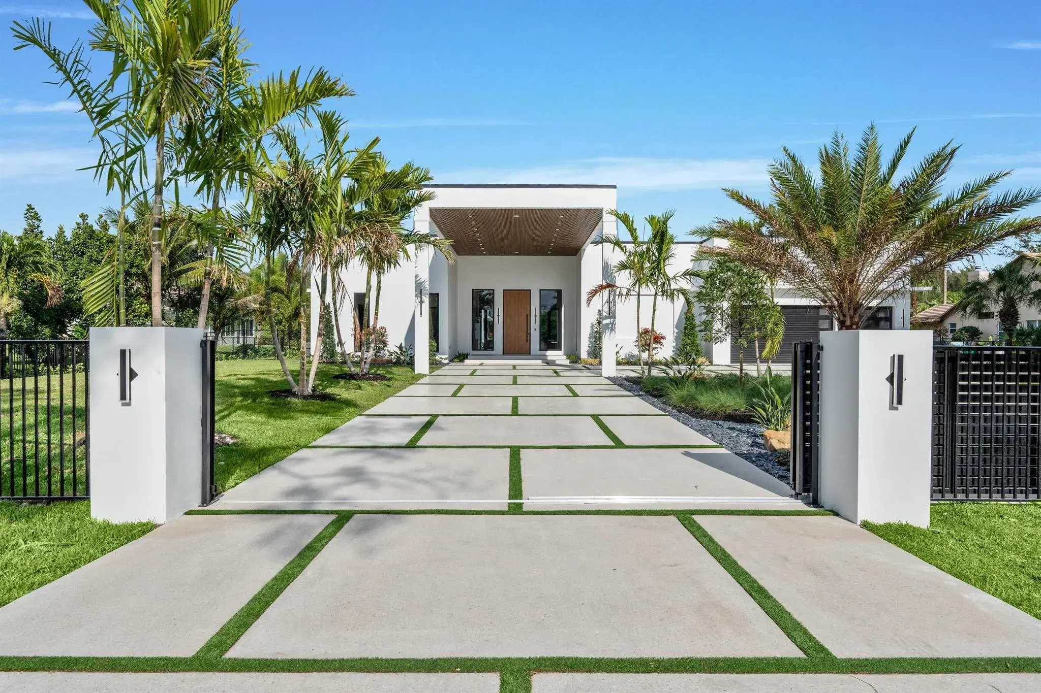 Picture of 6676 NW 66Th Way, Parkland, FL 33067