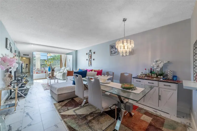 Picture of 3140 Holiday Springs Blvd # 9-210, Pompano Beach FL 33063