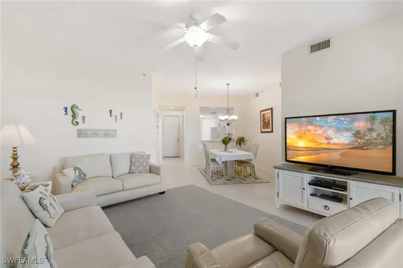 Picture of 12060 Summergate Cir 102, Fort Myers FL 33913