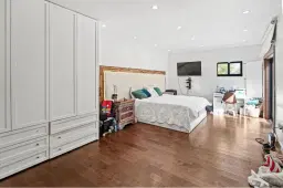 Picture of 13701 NE 1St Avenue, Miami, FL 33161