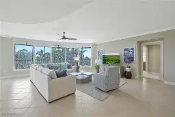 Picture of 1050 Borghese Ln 204, Naples, FL 34114