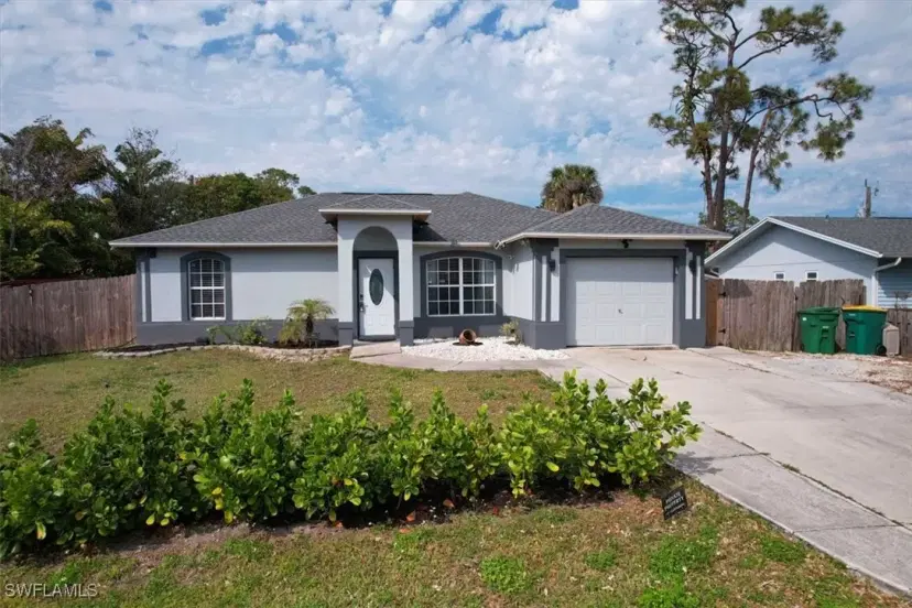 Picture of 3825 Rose Ave, Naples FL 34112