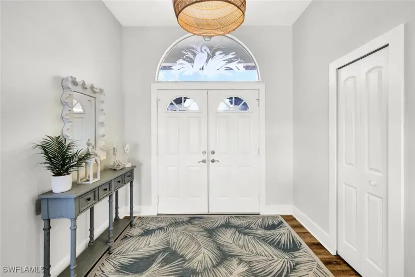 Picture of 422 Cape Coral Pkwy W, Cape Coral FL 33914