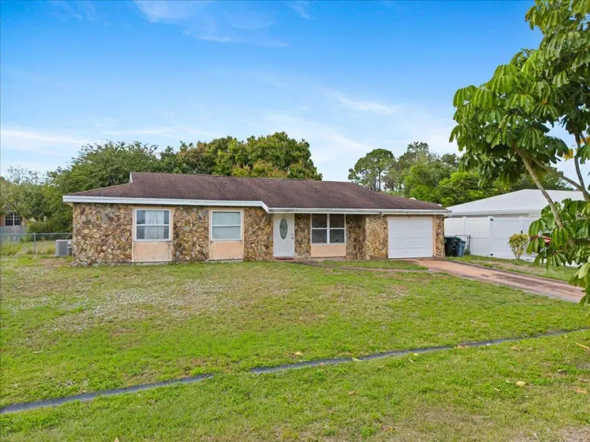 Picture of 314 SW Cherry Hill Road, Port St Lucie FL 34953