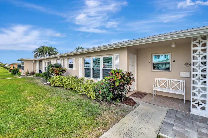 Picture of 200 N High Point Boulevard C, Boynton Beach FL 33435