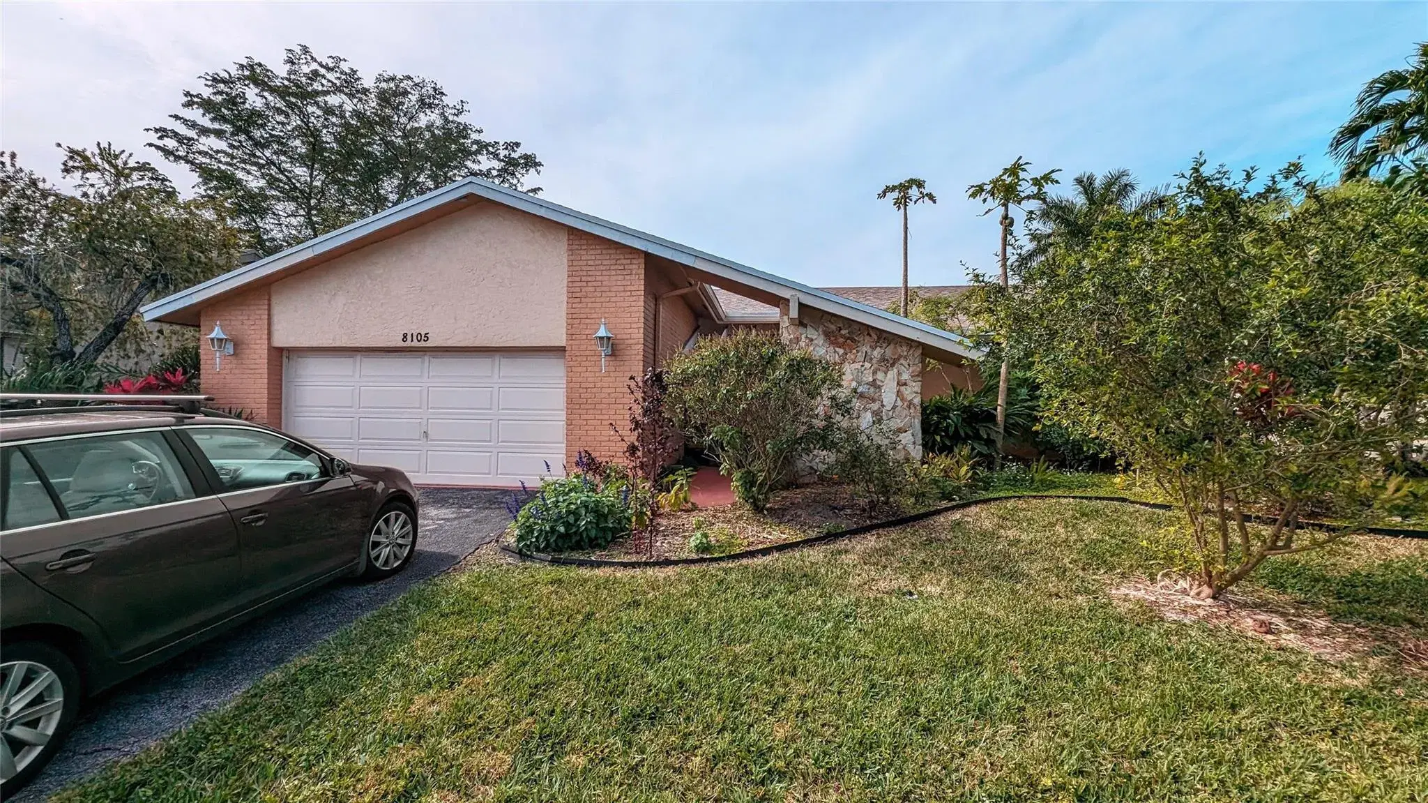 Picture of 8105 Nutmeg Way, Tamarac, FL 33321