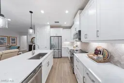 Picture of 2554 Seychelles Dr 906, Naples, FL 34112