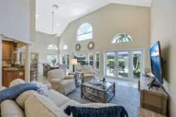 Picture of 7089 Villa Lantana Way, Naples, FL 34108
