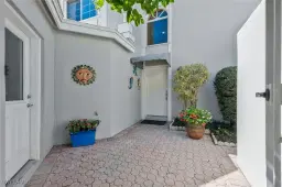 Picture of 7089 Villa Lantana Way, Naples, FL 34108
