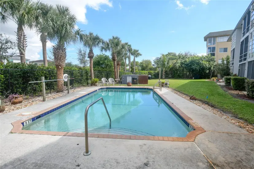 Picture of 1021 Crystal Lake Dr 314, Deerfield Beach FL 33064