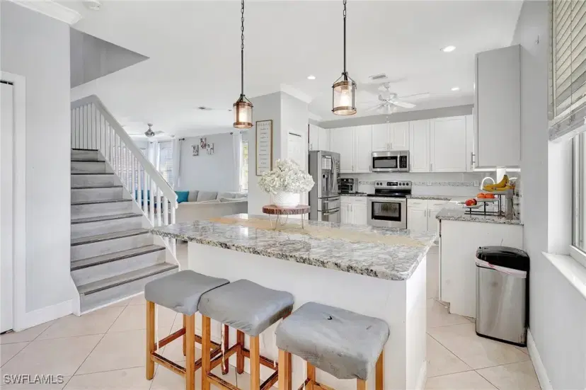 Picture of 13020 Lake Meadow Dr, Fort Myers FL 33913