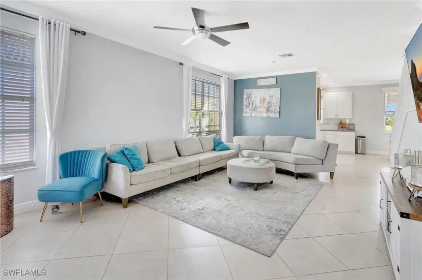 Picture of 13020 Lake Meadow Dr, Fort Myers FL 33913