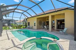 Picture of 14880 Crescent Cove Dr, Fort Myers, FL 33908