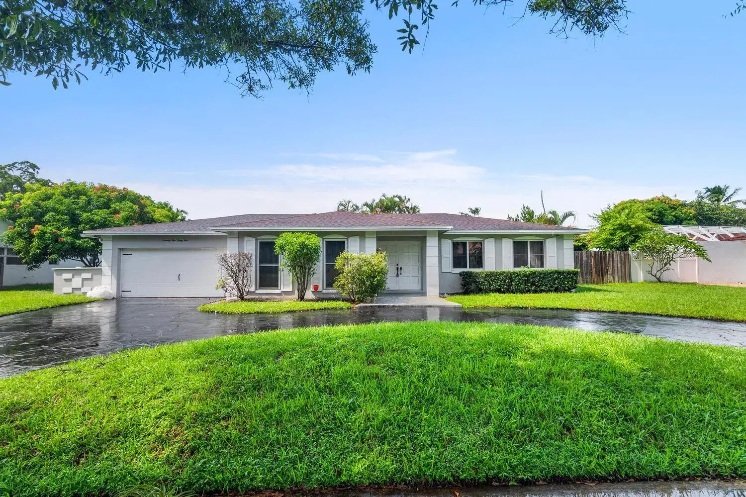 Picture of 7131 SW 8Th Ct, Plantation, FL 33317