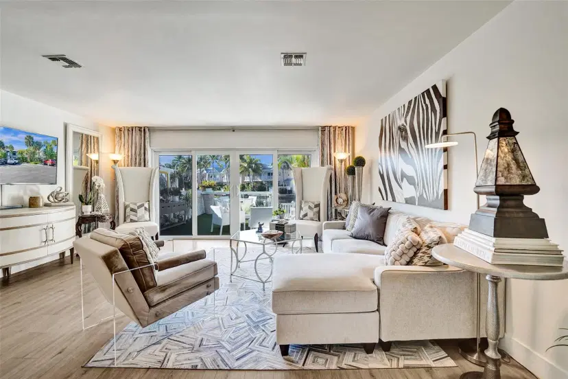 Picture of 2008 Riverside Pl 3, Wilton Manors FL 33305