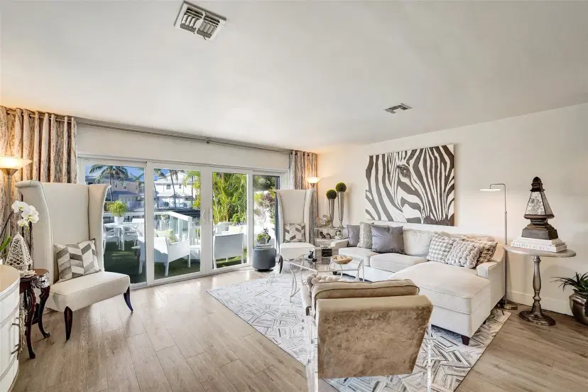 Picture of 2008 Riverside Pl 3, Wilton Manors FL 33305