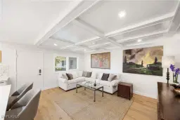 Picture of 537 Broad Ave S 537, Naples, FL 34102