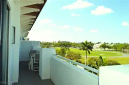 Picture of 101 8Th St S 302, Naples, FL 34102