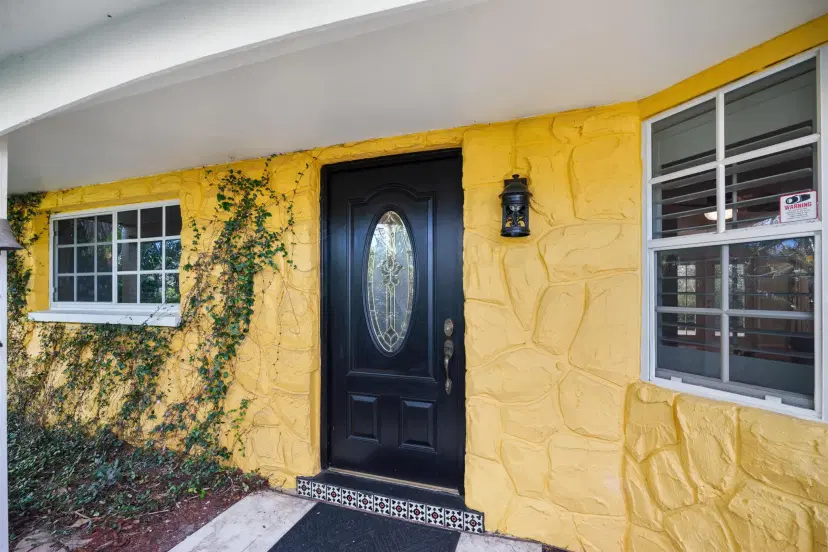 Picture of 12043 Dolphin Drive, Palm Beach Gardens FL 33410