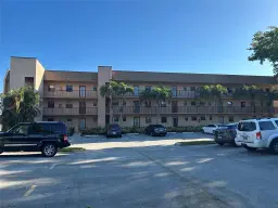 Picture of 10303 Sunrise Lakes Blvd 104, Sunrise, FL 33322