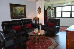 Picture of 10303 Sunrise Lakes Blvd 104, Sunrise, FL 33322