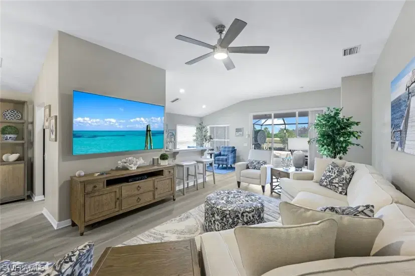 Picture of 10061 Oakhurst Way, Fort Myers FL 33913
