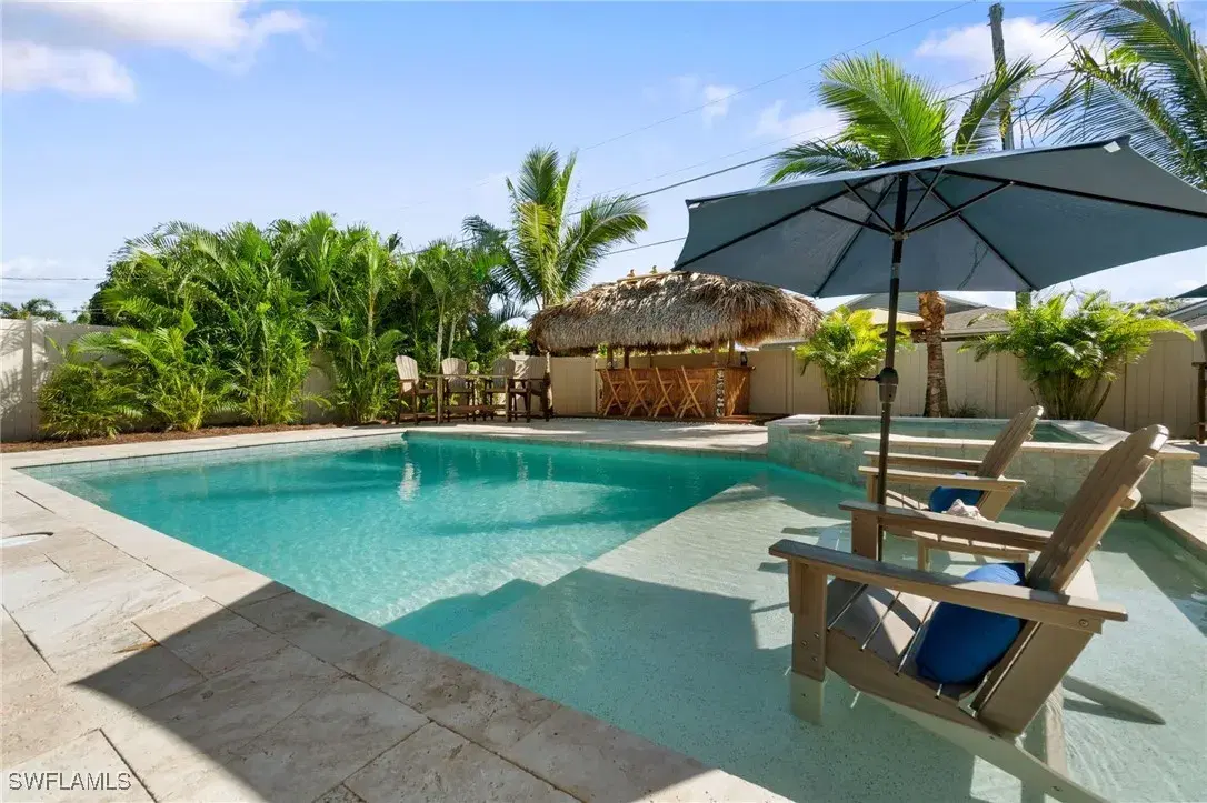 Picture of 530 108Th Ave N, Naples, FL 34108