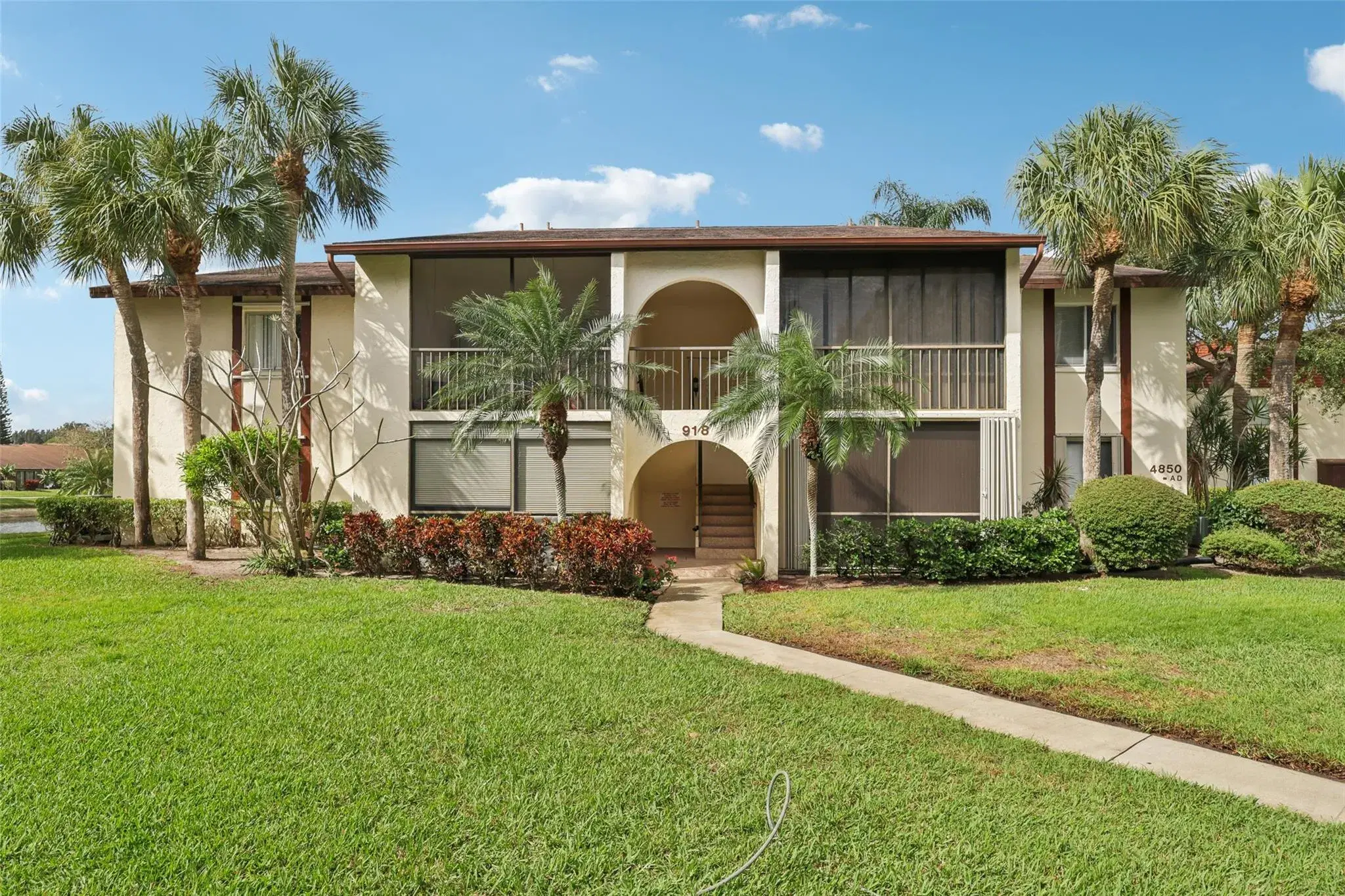 Picture of 4850 Sable Pine Cir D1, West Palm Beach, FL 33417