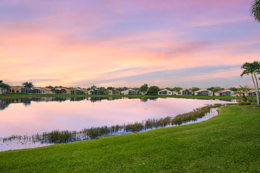 Picture of 433 NW Sunview Way, Port St Lucie FL 34986