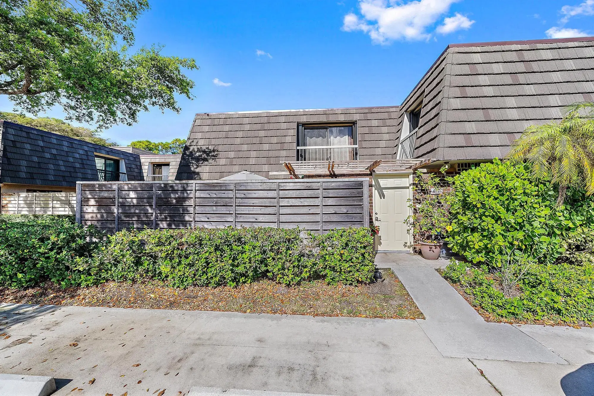 Picture of 617 6Th Terrace, Palm Beach Gardens, FL 33418