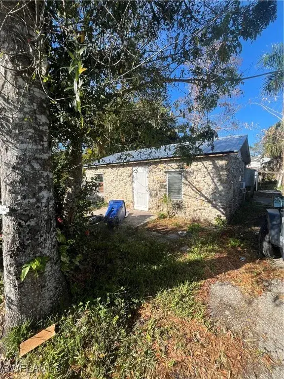 Picture of 1113 3Rd Way, North Fort Myers, FL 33903