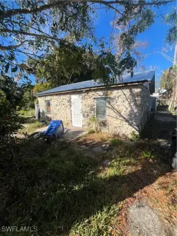 Picture of 1113 3Rd Way, North Fort Myers, FL 33903