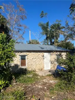 Picture of 1113 3Rd Way, North Fort Myers, FL 33903