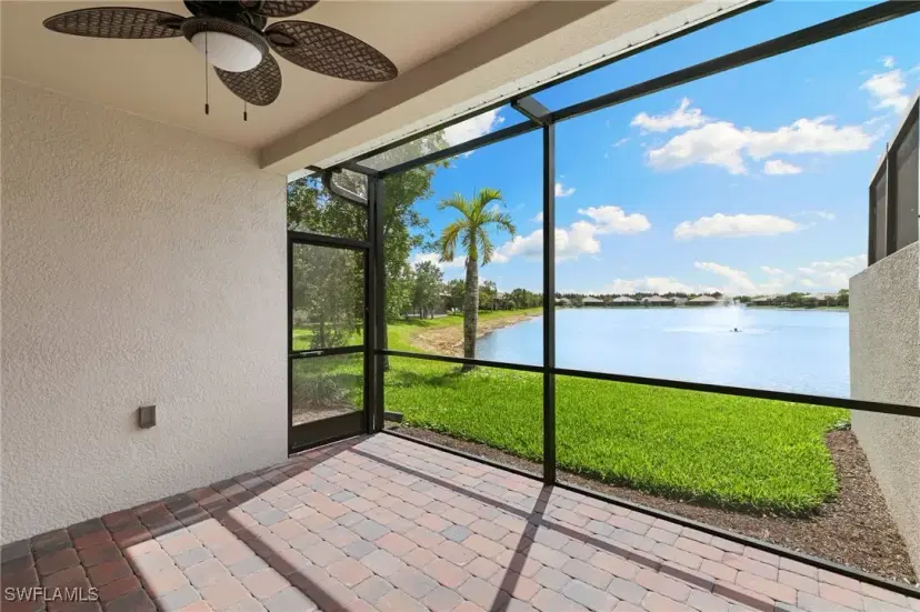 Picture of 14618 Edgewater Cir, Naples FL 34114