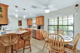 Picture of 1226 32 Avenue Sw, Vero Beach, FL 32968