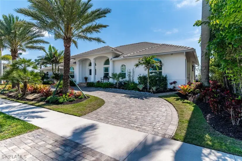 Picture of 1015 Goldenrod Ave, Marco Island FL 34145
