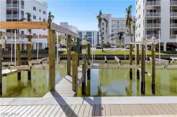 Picture of 4265 Bay Beach Ln 523, Fort Myers Beach, FL 33931