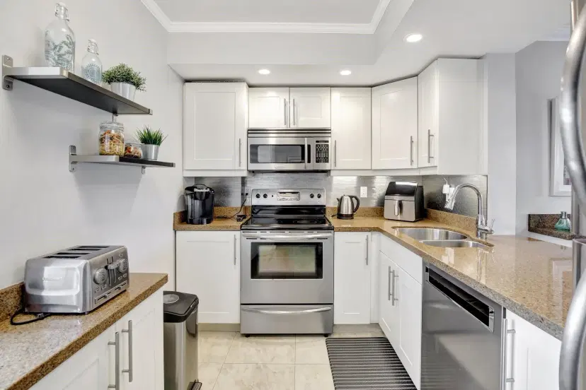 Picture of 3250 N Palm Aire Dr 706, Pompano Beach FL 33069