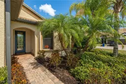 Picture of 6668 Palmerston Dr, Fort Myers, FL 33966