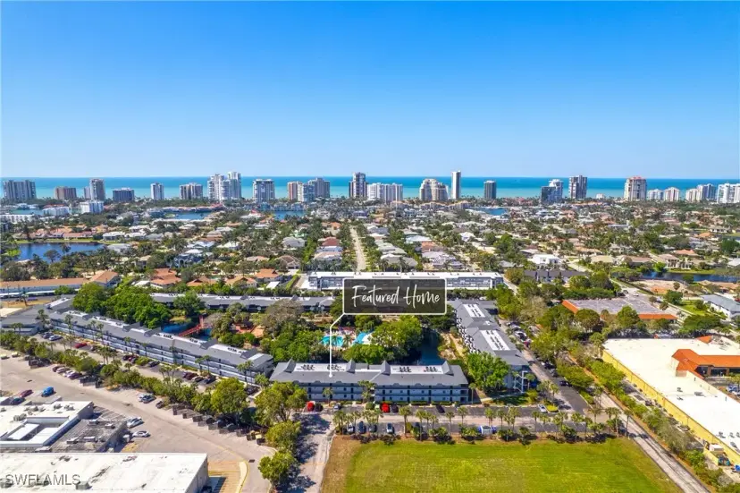 Picture of 600 Neapolitan Way 343, Naples FL 34103