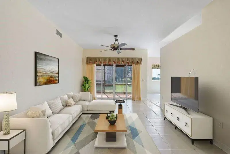 Picture of 7919 Exeter Blvd 102, Tamarac FL 33321